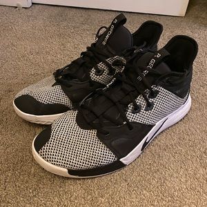Men’s Paul George Nike Basketball shoes